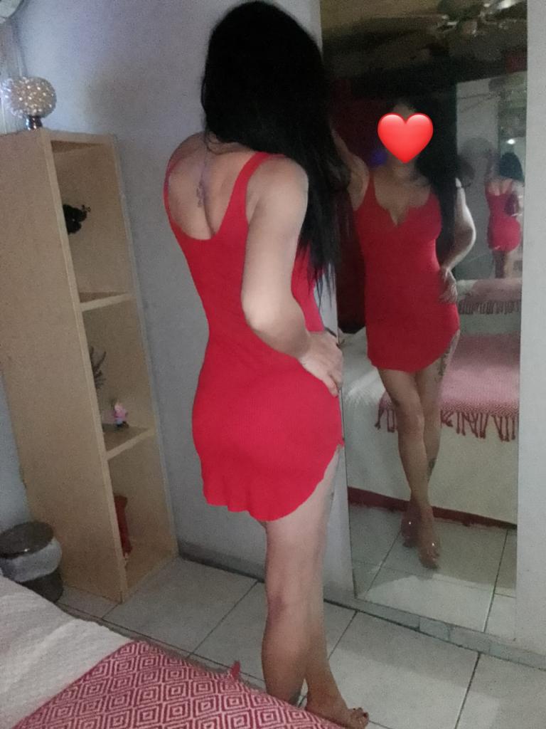Chica busca chico en Almería: 