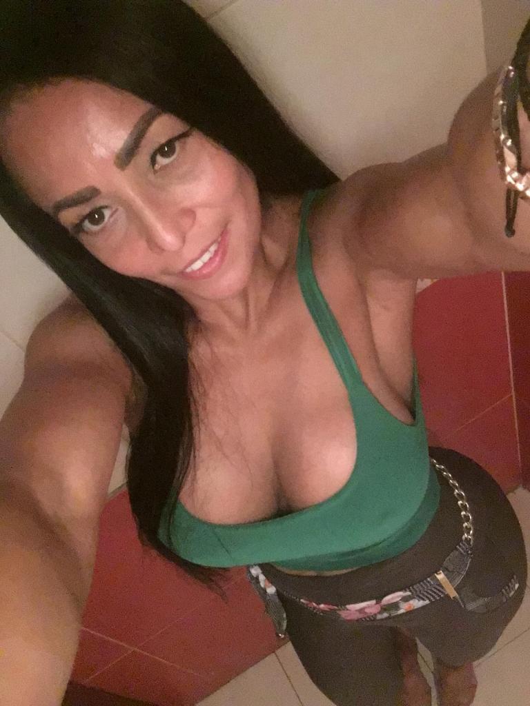 601503311: Chica busca chico en Asturias