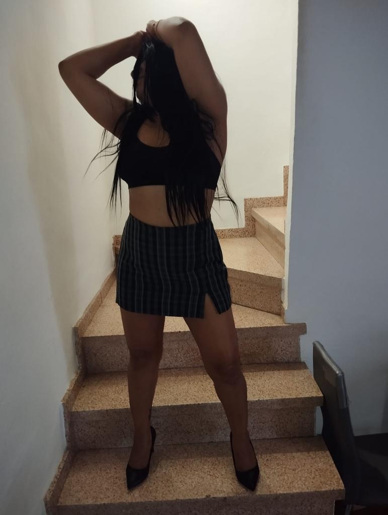 633175166: Chica busca chico en Málaga