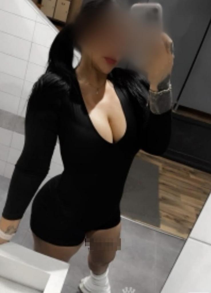 613495725: Chica busca chico en Madrid