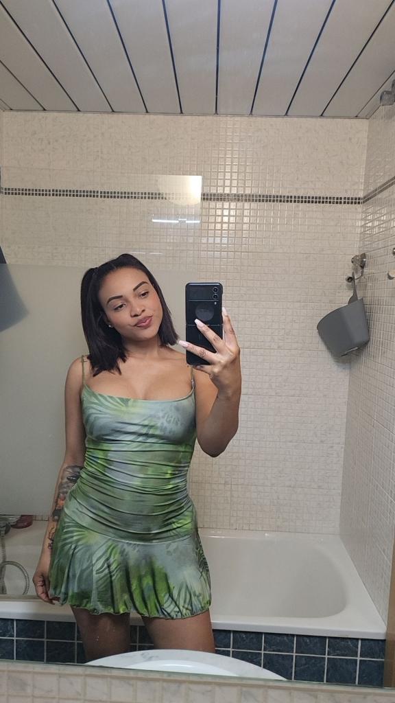 614566558: Chica busca chico en Tarragona