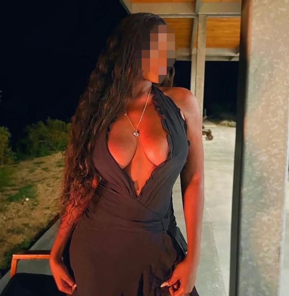 675890791: Chica busca chico en Granada