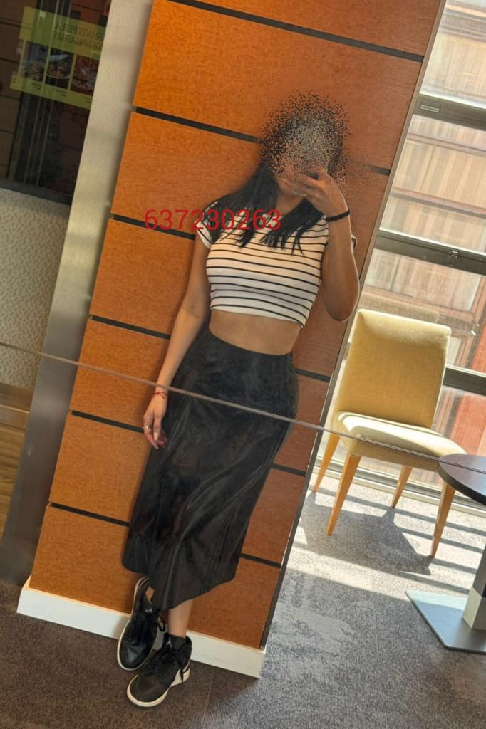 637230263: Chica busca chico en Barcelona