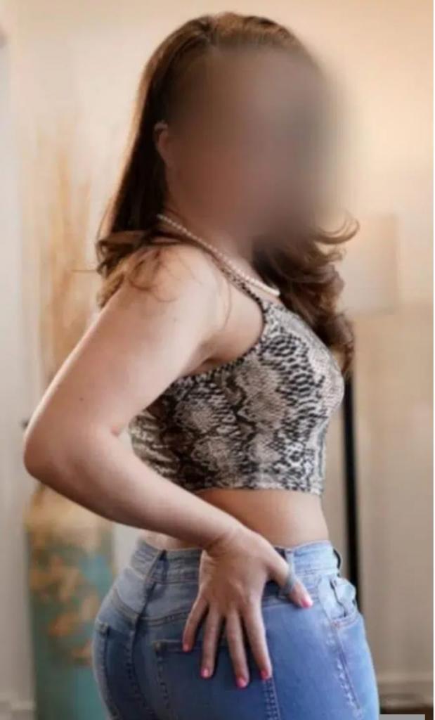 Chica busca chico en Murcia: 