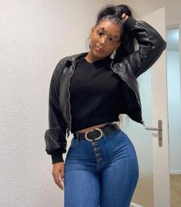 623465872: Chica busca chico en Pontevedra