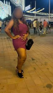 631194071: Chica busca chico en Pontevedra