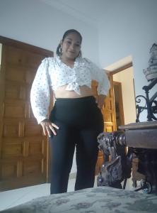 637928341: Chica busca chico en Sevilla