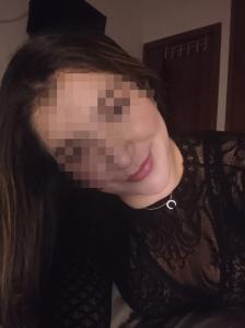647939461: Chica busca chico en Córdoba
