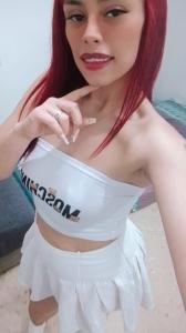 614935277: Chica busca chico en Granada