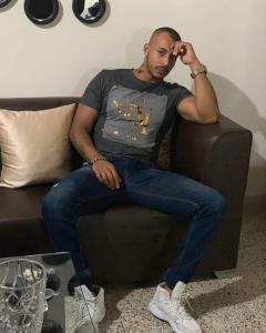 670633153: Chico busca chica en Alicante