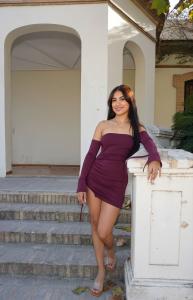 631143854: Chica busca chico en Valencia