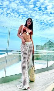 631109557: Chica busca chico en Ibiza