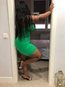 604286456: Chica busca chico en León