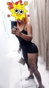 677760403: Chica busca chico en Barcelona