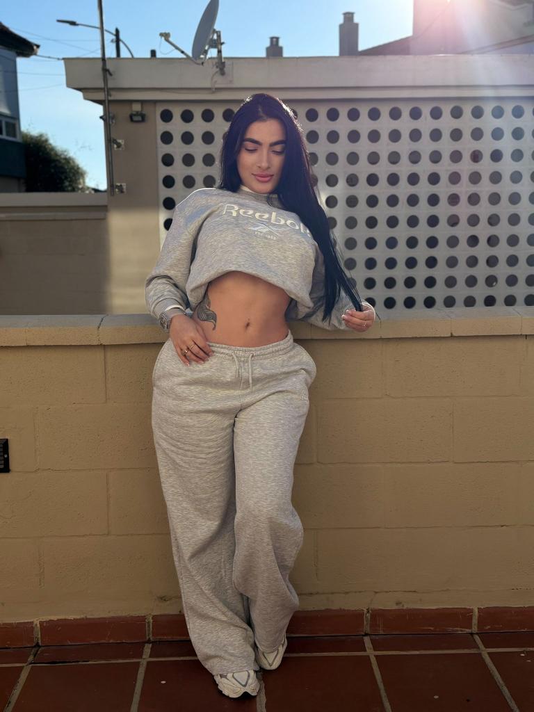 613594072: Chica busca chico en Cádiz