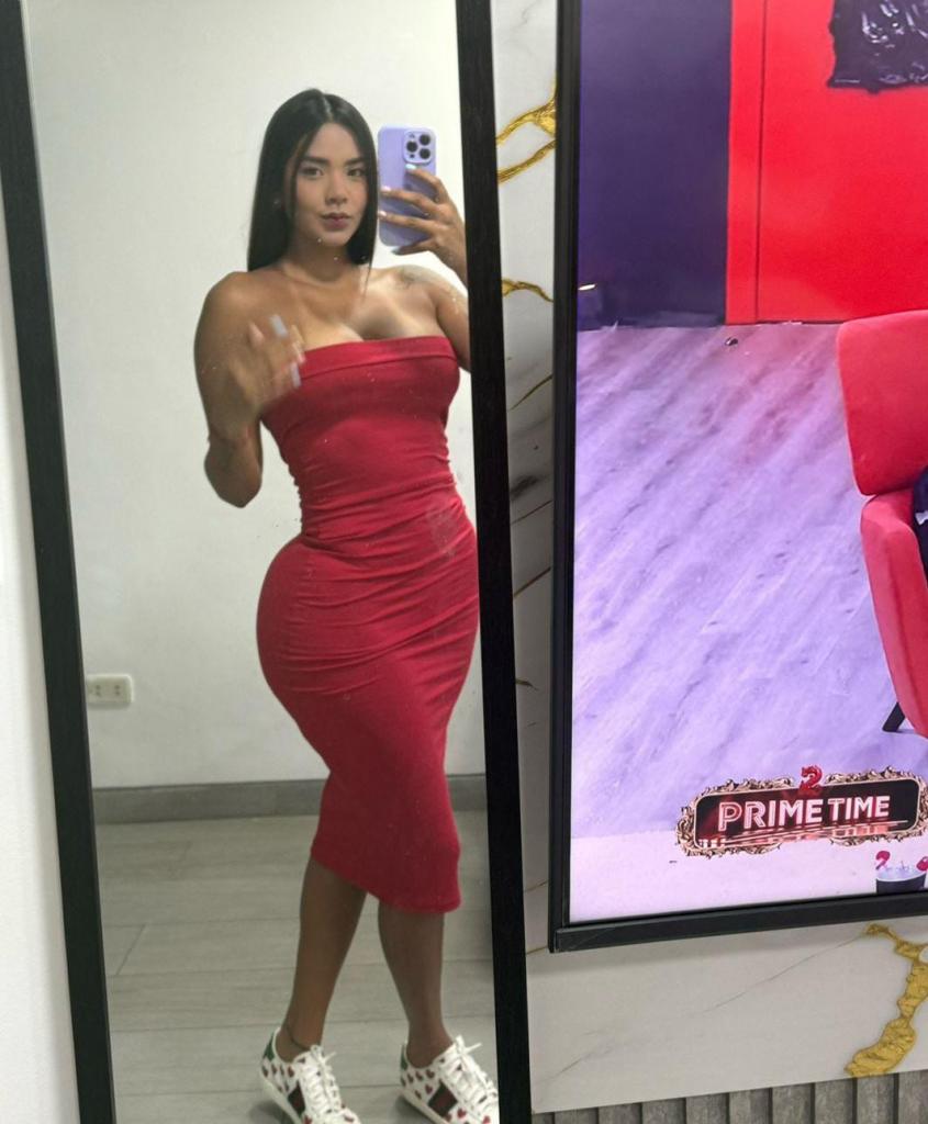 664189895: Chica busca chico en Madrid