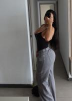 631143916: Chica busca chico en Sevilla