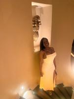 633822353: Chica busca chico en Sevilla