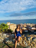 647210209: Chica busca chico en Valencia