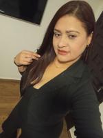 663411894: Chica busca chico en Málaga