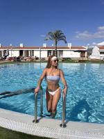 631951244: Chica busca chico en Tenerife