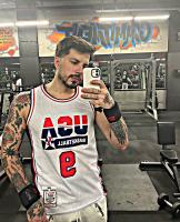 675314778: Chico busca chica en Barcelona