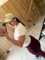 664421494: Chica busca chico en Ibiza