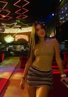 672877469: Chica busca chico en León