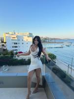 694223539: Chica busca chico en Málaga