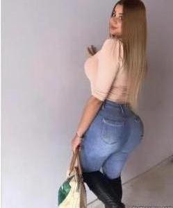 643010077: Chica busca chico en Navarra