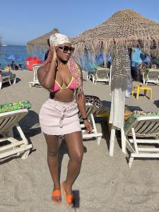 641796013: Chica busca chico en Málaga