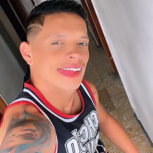 614772935: Chico busca chica en Burgos