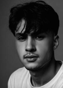 Chico busca chica en Lugo: 