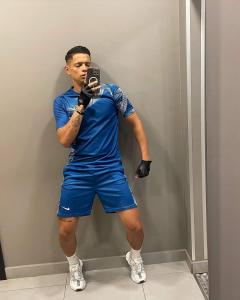 614772935: Chico busca chica en Burgos