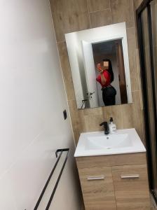 613671206: Chica busca chico en Asturias