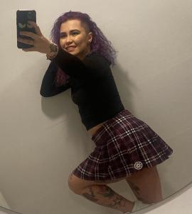 633891588: Chica busca chico en Málaga