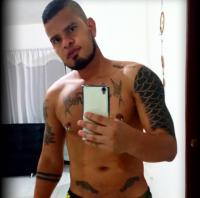 663124699: Chico busca chica en Madrid