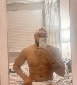 602502334: Chico busca chica en La Coruña