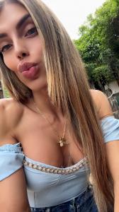 697165900: Transexual en Málaga