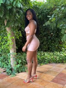 Chica busca chico en Sevilla: 