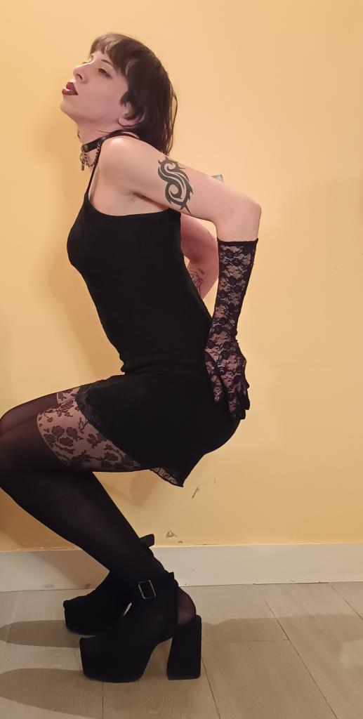 614911067: Chica busca chico en Madrid