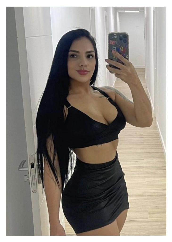 643529128: Chica busca chico en Madrid