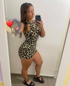 643029278: Chica busca chico en León