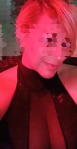 631087168: Chica busca chico en Menorca