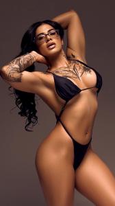 624441631: Chica busca chico en Ibiza