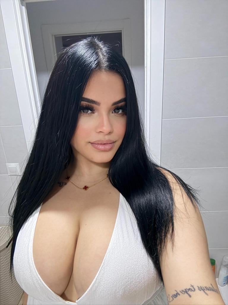 634808107: Chica busca chico en Málaga