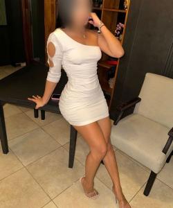 643708044: Chica busca chico en Lugo