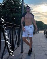 671796409: Chico busca chica en Gerona