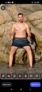 Chico busca chica en Cádiz: 