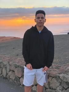 603580478: Chico busca chica en Granada